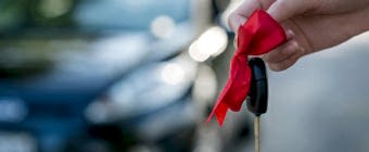 Минус 15% в подарок имениннику!